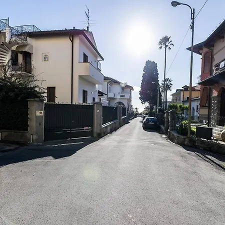 Apartment Grazioso Appartamentino A Due Passi Dalla Pista Ciclabile Con Giardino E Garage Sanremo