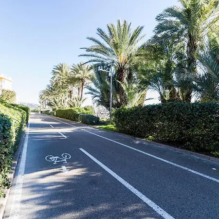 Grazioso Appartamentino A Due Passi Dalla Pista Ciclabile Con Giardino E Garage Apartamento