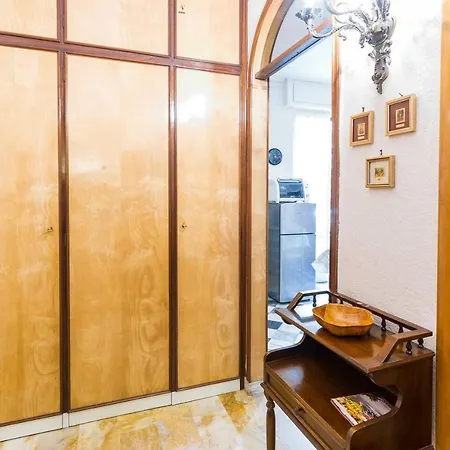 Grazioso Appartamentino A Due Passi Dalla Pista Ciclabile Con Giardino E Garage *