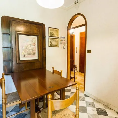 Grazioso Appartamentino A Due Passi Dalla Pista Ciclabile Con Giardino E Garage